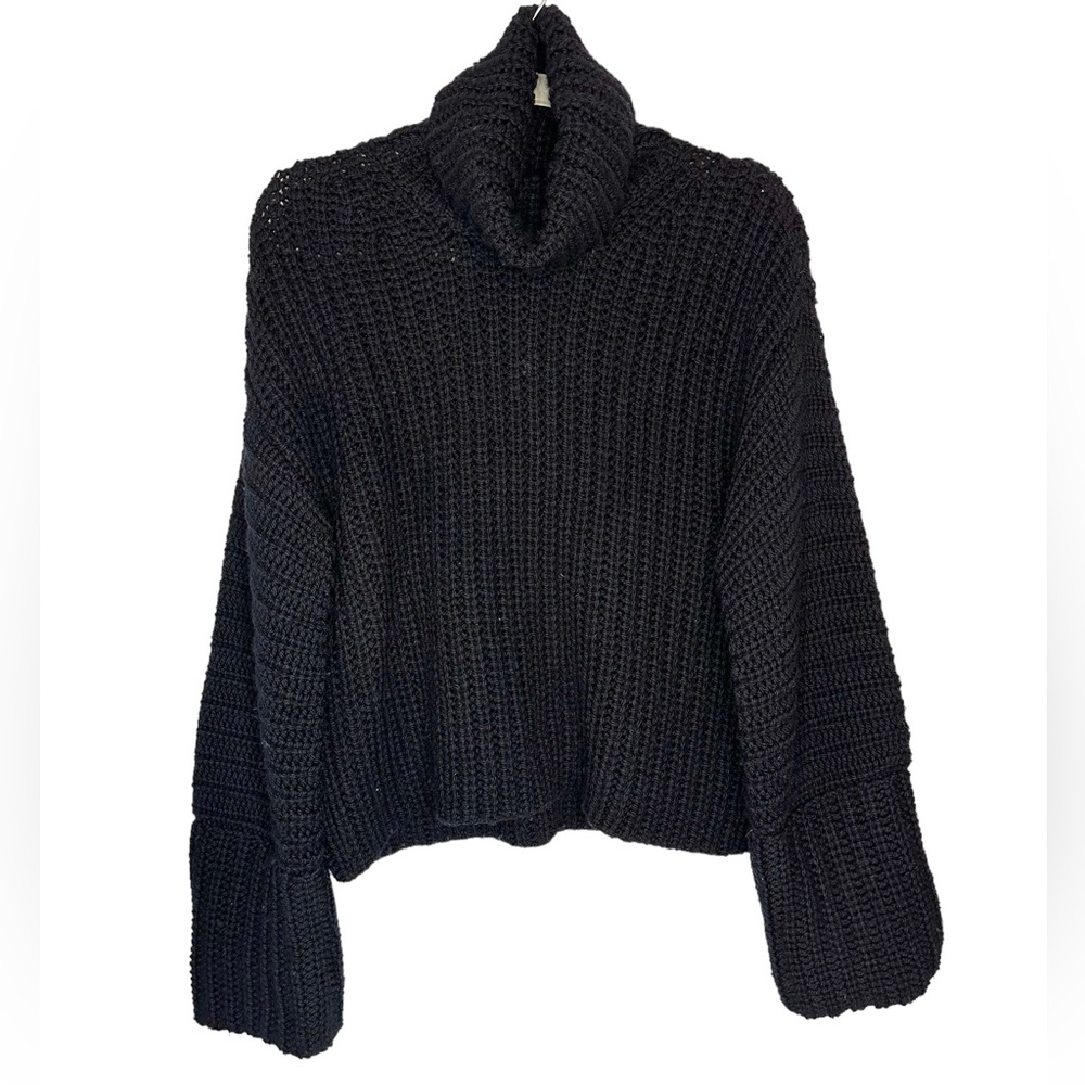 La Ligne Chunky 100% Merino Wool Turtleneck Sweater